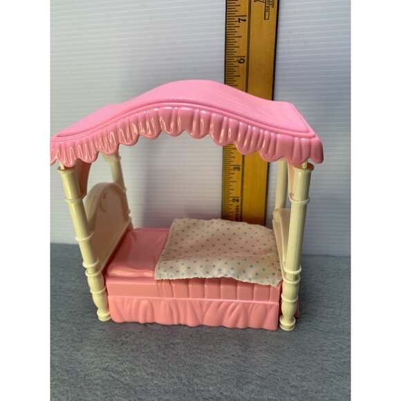 Hasboro 1996 Dollhouse Canopy Bed Pink & Cream - Picture 7 of 9
